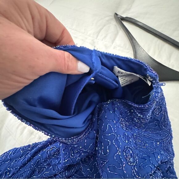 BRILLIANTE by J.A. Vintage Short sleeve cobalt blue formal gown with beading- 1X - Picture 11 of 15